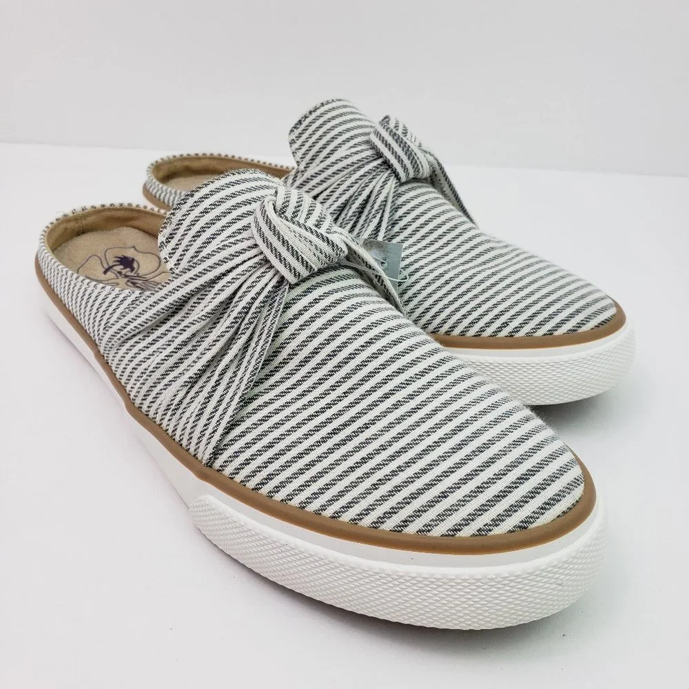 Margaritaville Sailor Slip On Womens Stripe Shoes